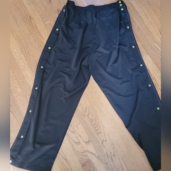 Adidas snap side warm up pants, 2X - Picture 3 of 5